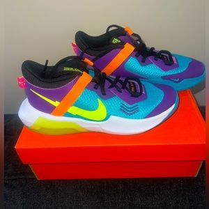 NIKE AIR ZOOM CROSSOVER (GS)